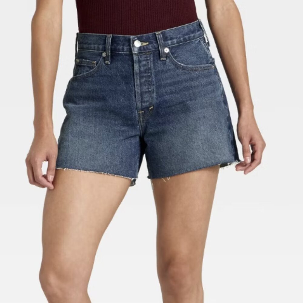 Women's Mid-Rise 90's Baggy Denim Shorts - Universal Thread™ Dark Wash